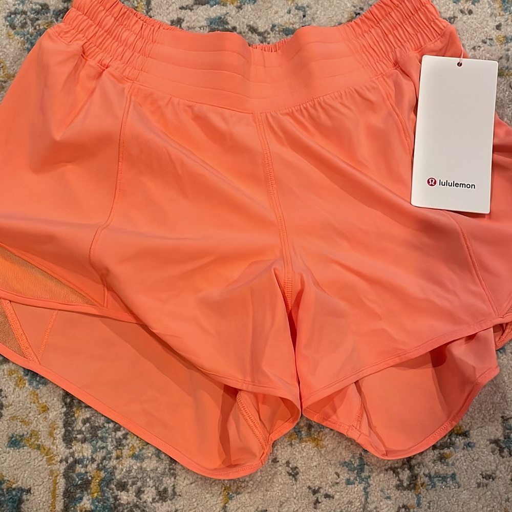 Lululemon Hotty Hot HR short